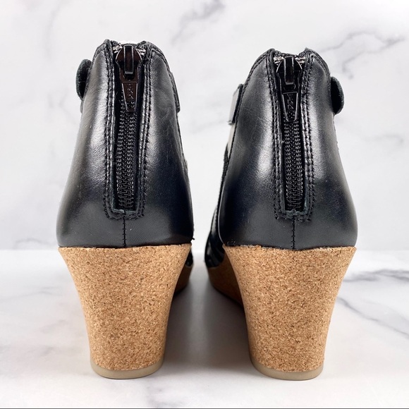 NIB Earth Woodland Sunny Caged Wedge Sandal 9M - Picture 7 of 9